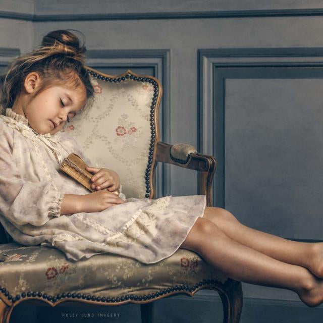 5 Key Elements of Portrait Post-Production Workflow by Holly Lund