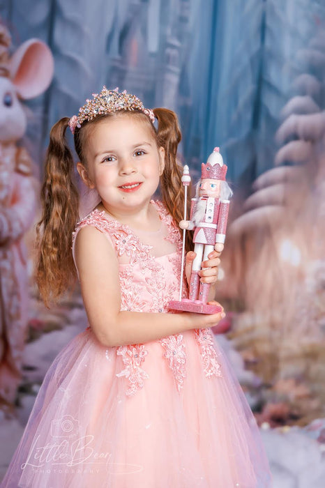 Forest Fables Nutcracker (JA)