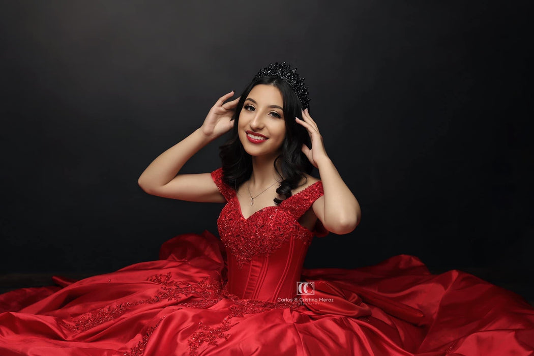 Allure Charcoal (CC)