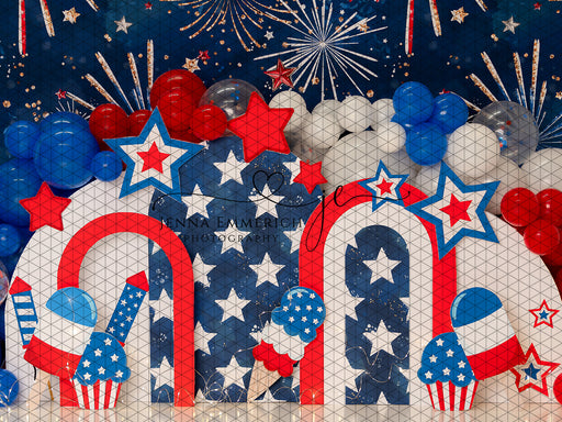 4th of July Arches and Balloons (JE)