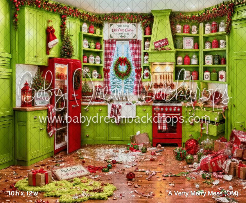 A Verry Merry Mess (OM)