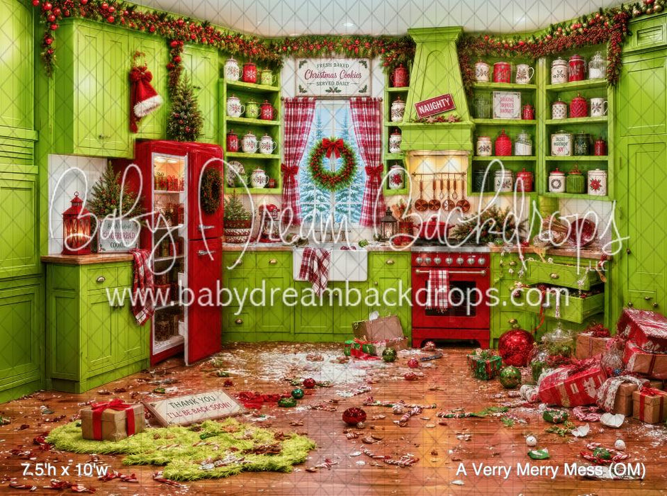 A Verry Merry Mess (OM)