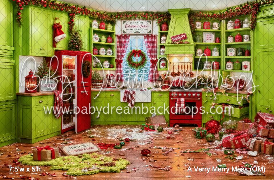 A Verry Merry Mess (OM)