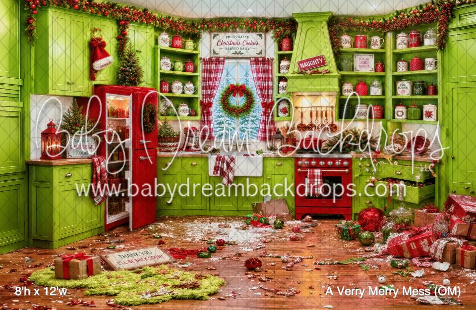 A Verry Merry Mess (OM)