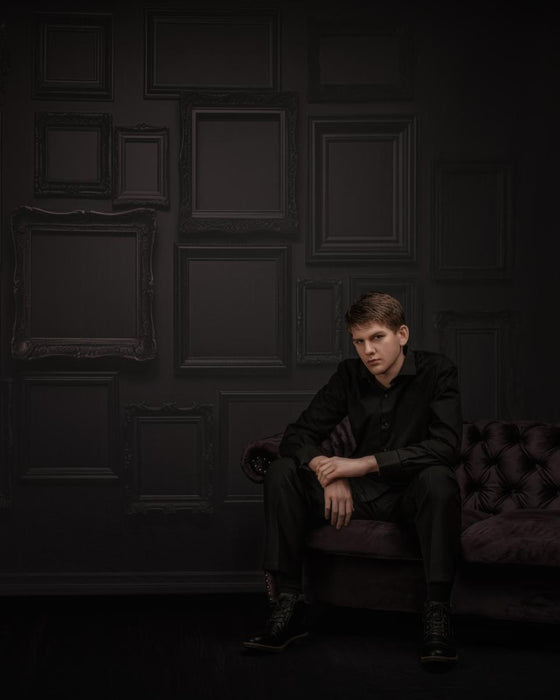 Black Frame Wall (WM)