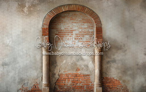 Ancient Arch (CC)