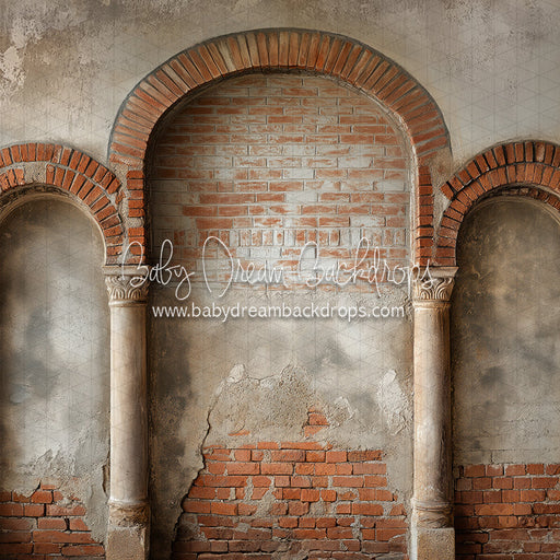 Ancient Arches (CC)