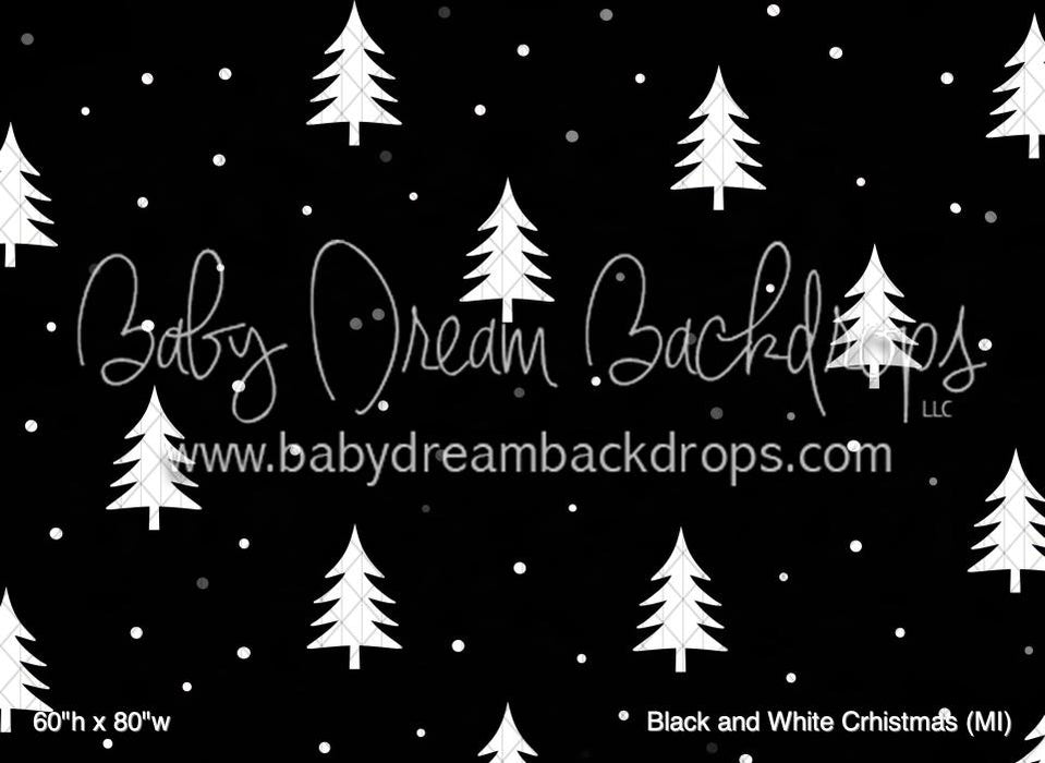 Black and White Crhistmas (MI)
