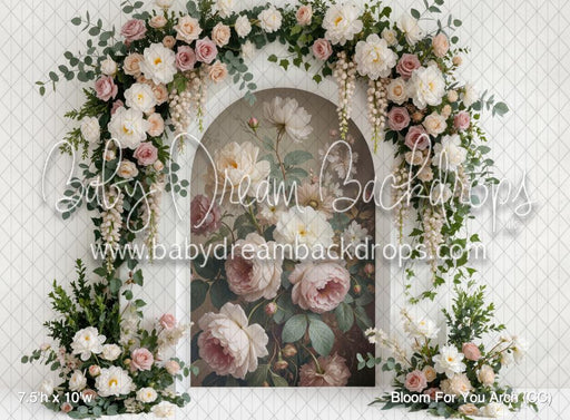 Bloom For You Arch (CC)