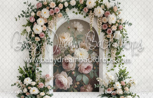 Bloom For You Arch (CC)
