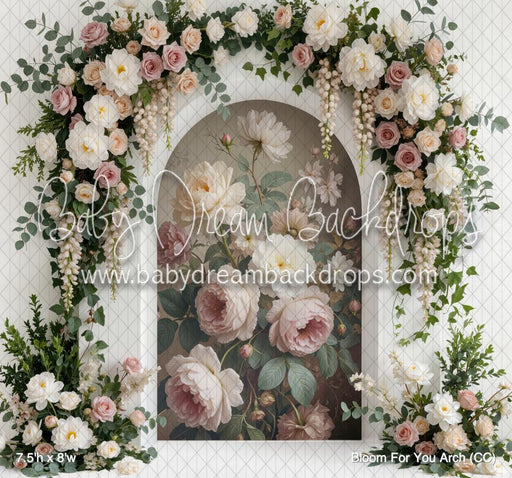 Bloom For You Arch (CC)