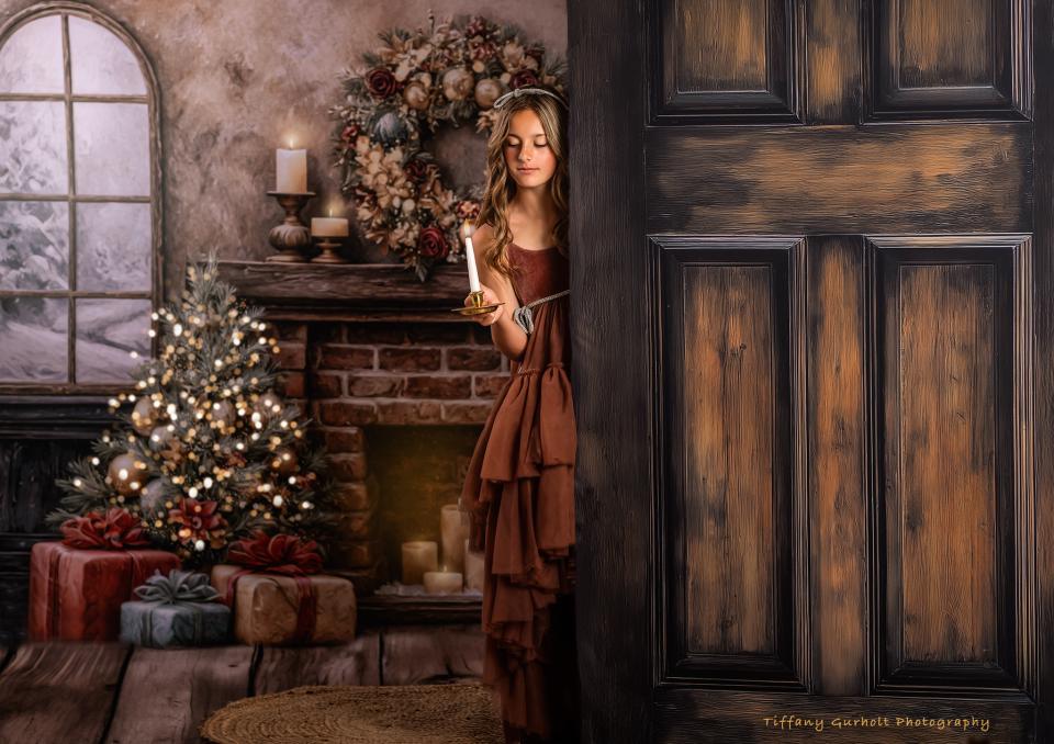 Skinny Door Rustic Wood (CC)