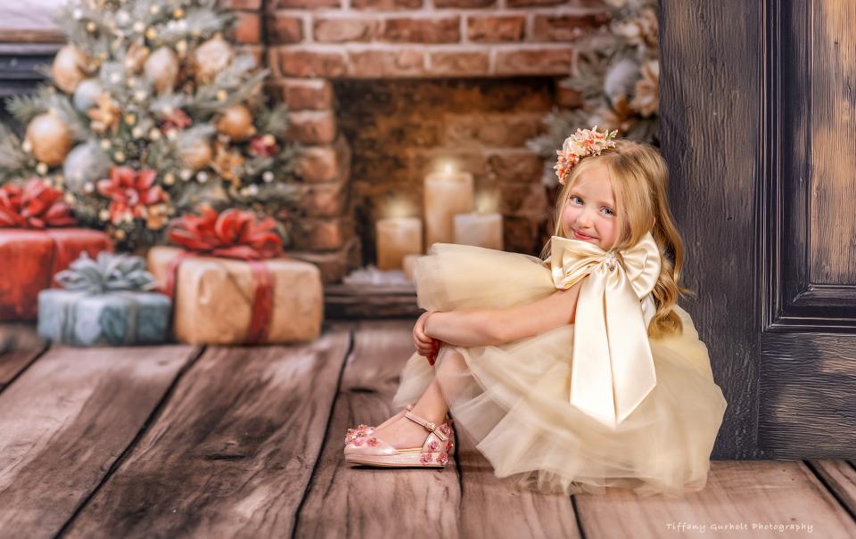 Skinny Door Rustic Wood (CC)