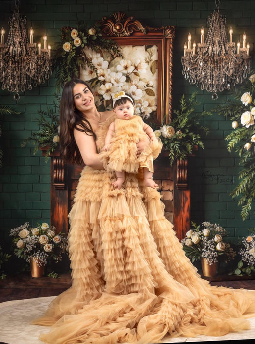 Botanical Loft Daydream Fireplace (JA)