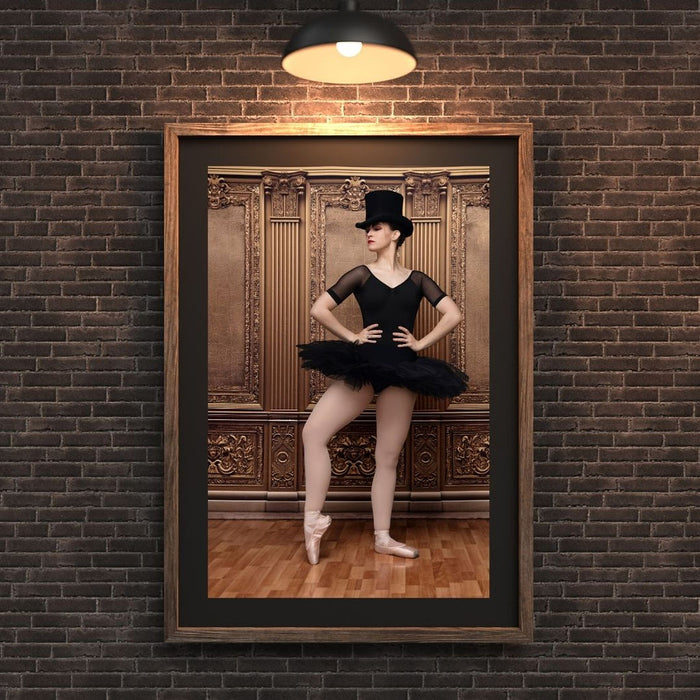 Ornate Gold Wall (MD)