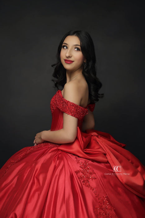 Allure Charcoal (CC)