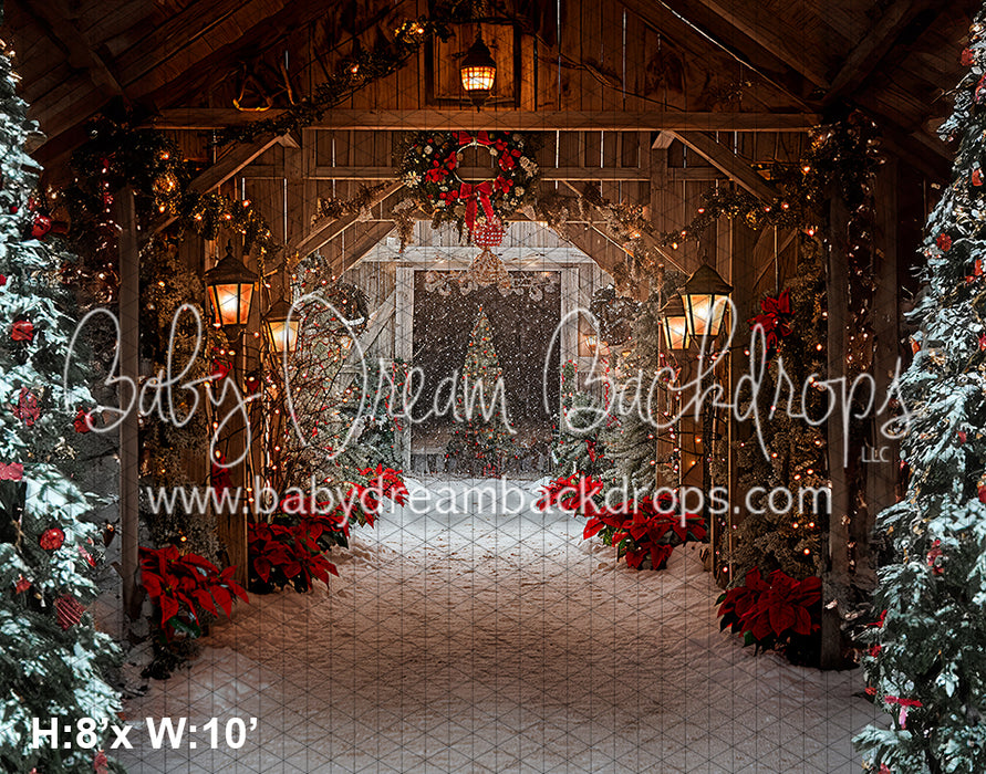 Christmas Town Santa's Barn (YM)