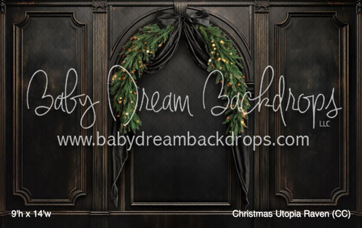 Christmas Utopia Raven (CC)