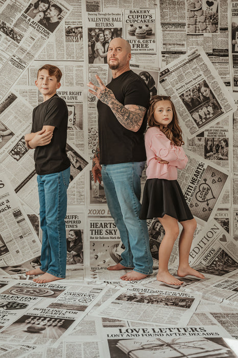 Love Makes Headlines Papers Sweeps (CC)