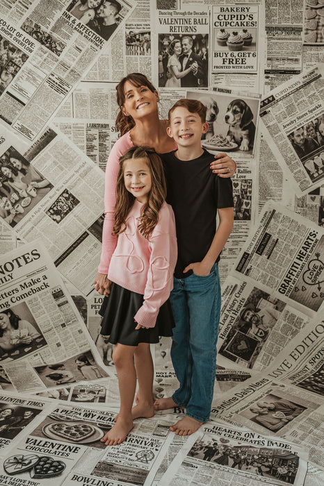 Love Makes Headlines Papers Sweeps (CC)