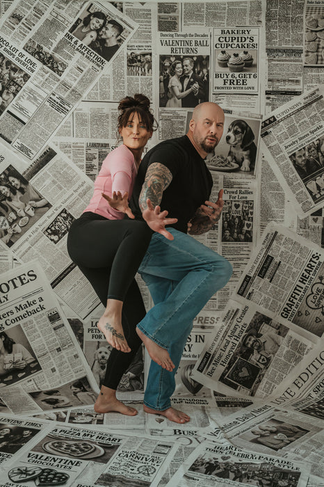 Love Makes Headlines Papers Sweeps (CC)