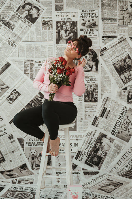 Love Makes Headlines Papers Sweeps (CC)