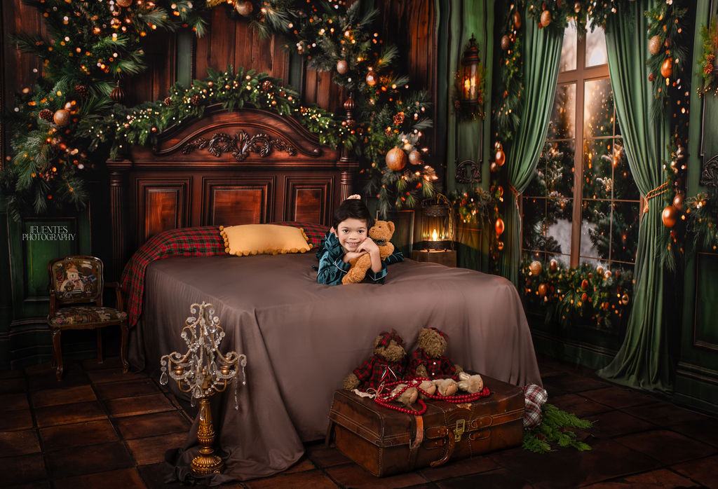 Fabric Room Green Dream Pine Window + Green Dream Pine Queen Headboard + Archer Tiles