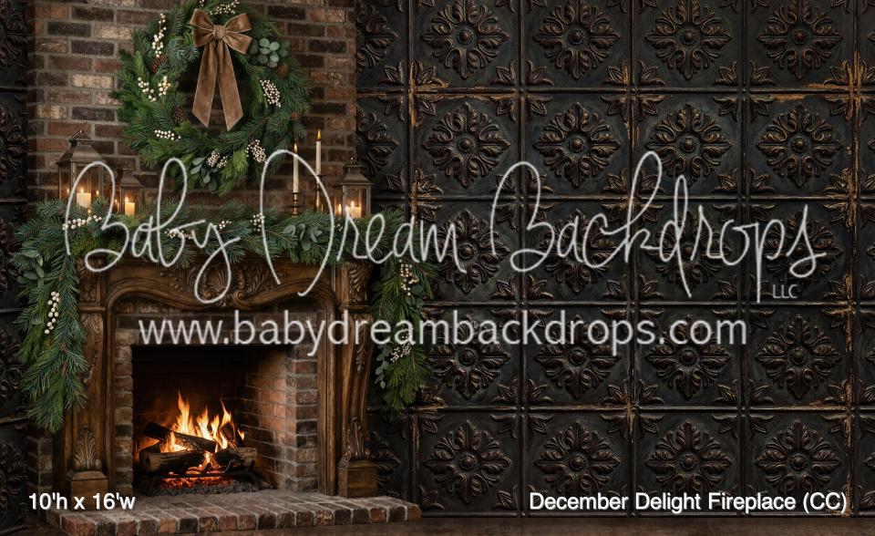 December Delight Fireplace (CC)