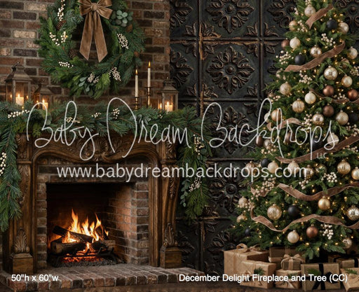 December Delight Fireplace and Tree (CC)
