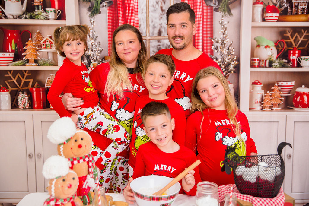 Mistletoe Kitchen (JA)