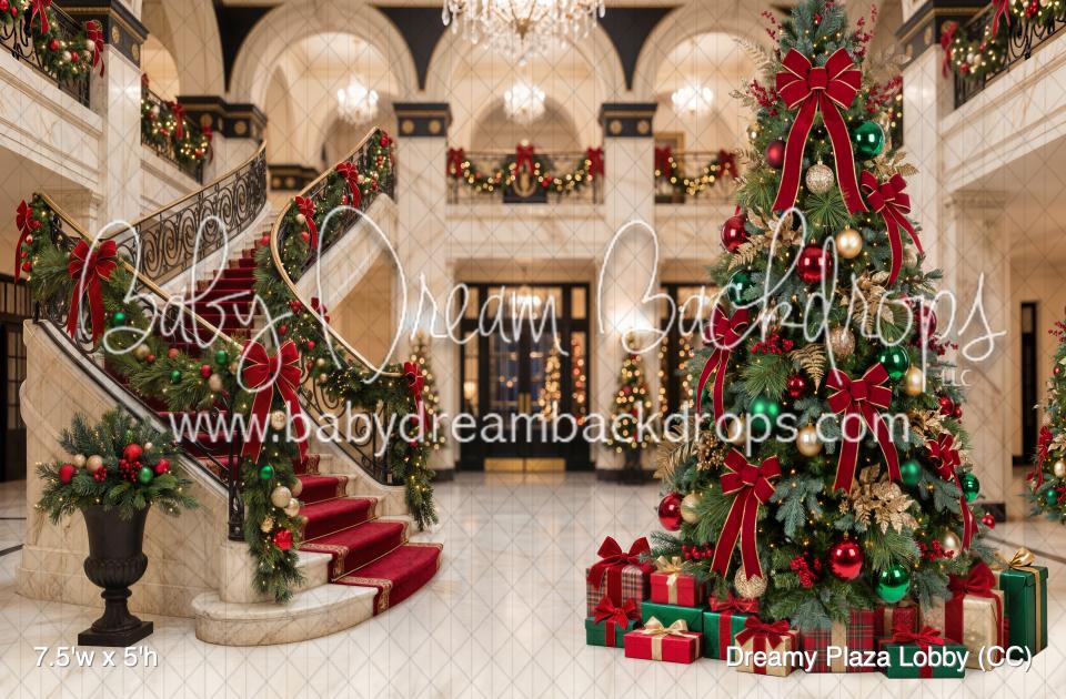 Dreamy Plaza Lobby (CC)