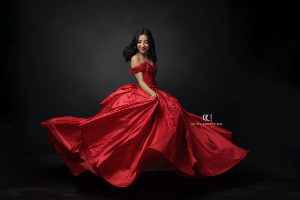 Allure Charcoal (CC)