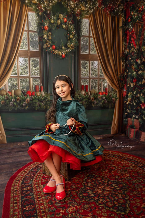 Elegant Holiday Living Room (JA)