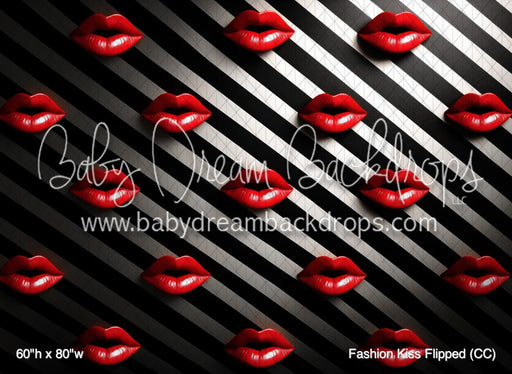 Fashion Kiss Flipped (CC)