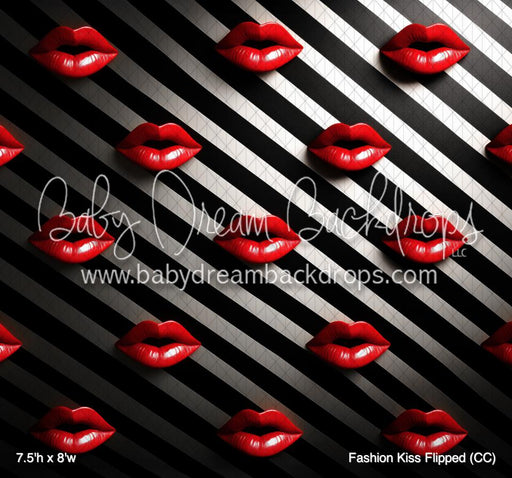Fashion Kiss Flipped (CC)