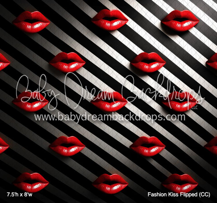 Fashion Kiss Flipped (CC)