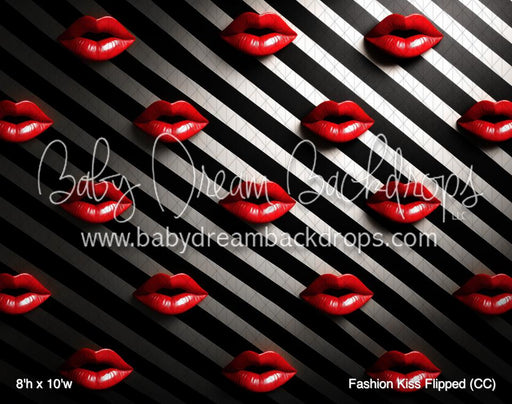 Fashion Kiss Flipped (CC)