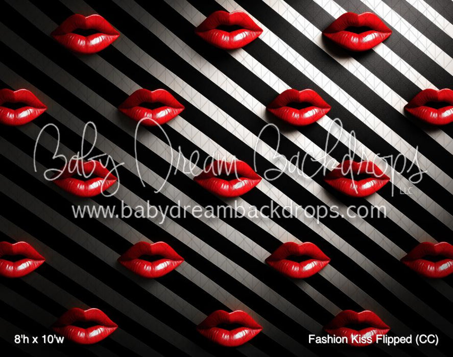 Fashion Kiss Flipped (CC)