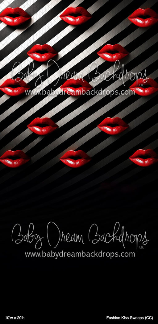 Fashion Kiss Sweeps (CC)