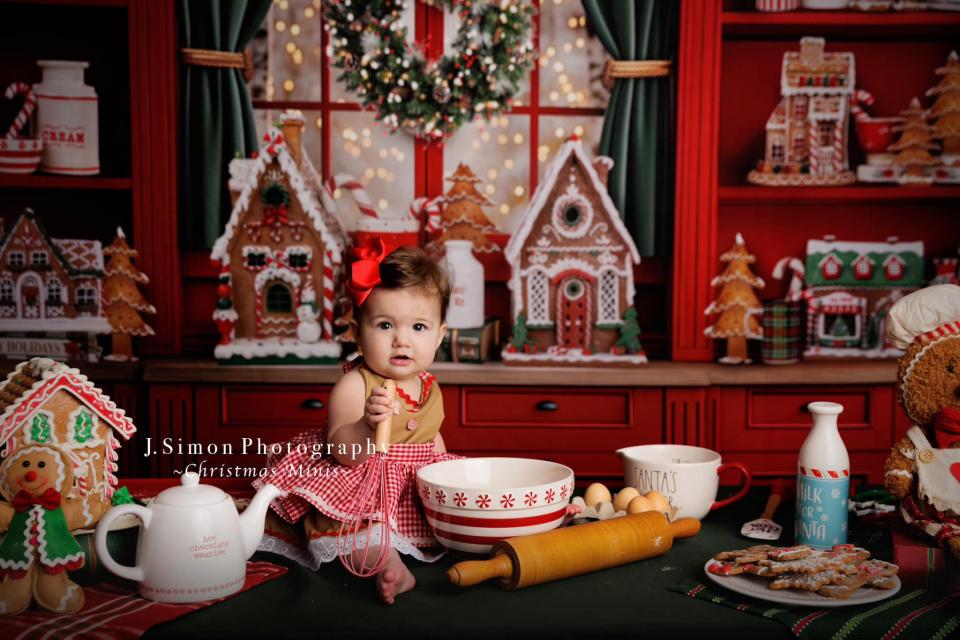 Festive Red Kitchen (JA)