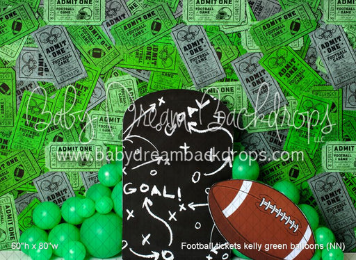 Football tickets kelly green balloons (NN)
