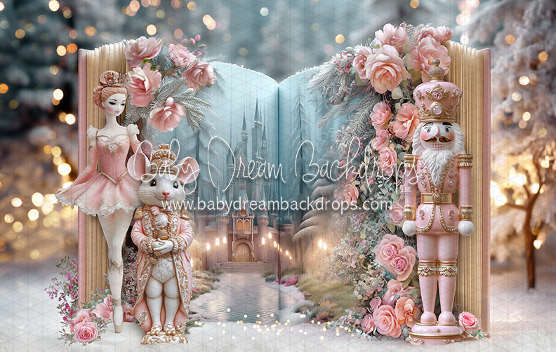 Forest Fables Nutcracker (JA)