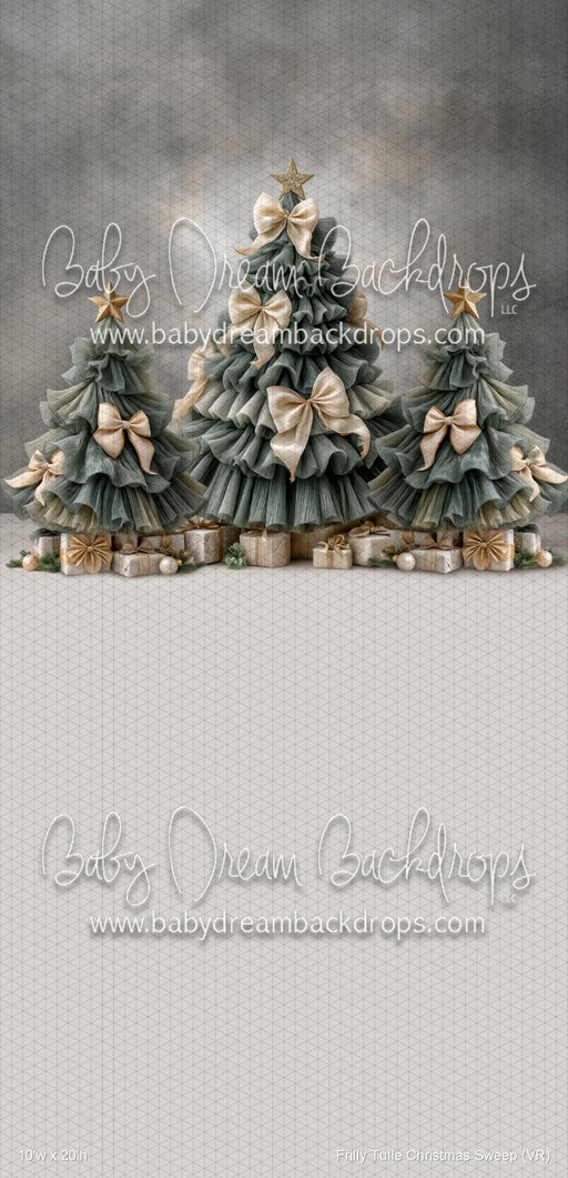Frilly Tulle Christmas Sweep (VR)