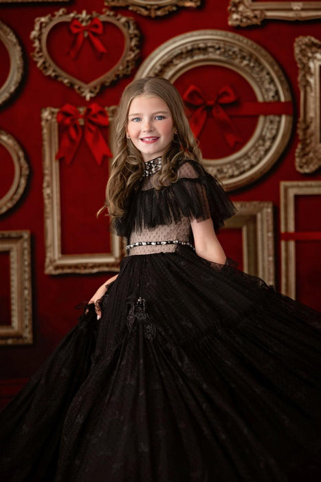 The Gilded Gallery Velvet Rouge (WM)