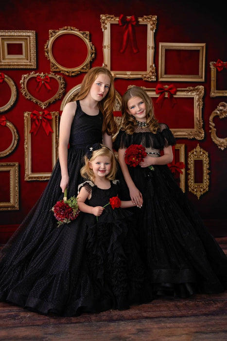 The Gilded Gallery Velvet Rouge (WM)