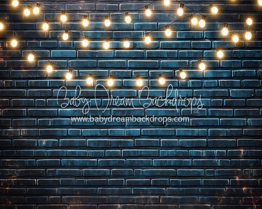 Grad Alley Brick with Lights (JA)