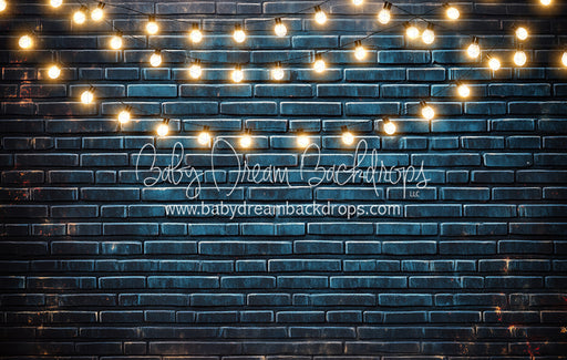 Grad Alley Brick with Lights (JA)