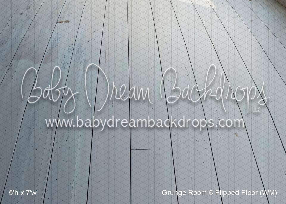 Grunge Room 6 Flipped Fabric Floor (WM)