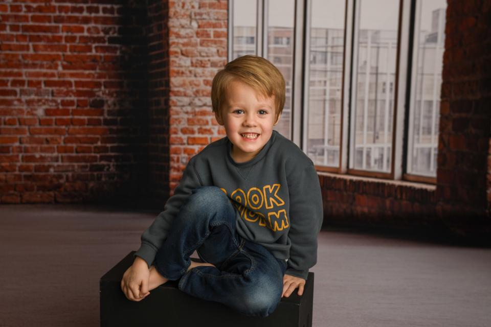 Grunge Room 7 Flipped Sweep (WM)