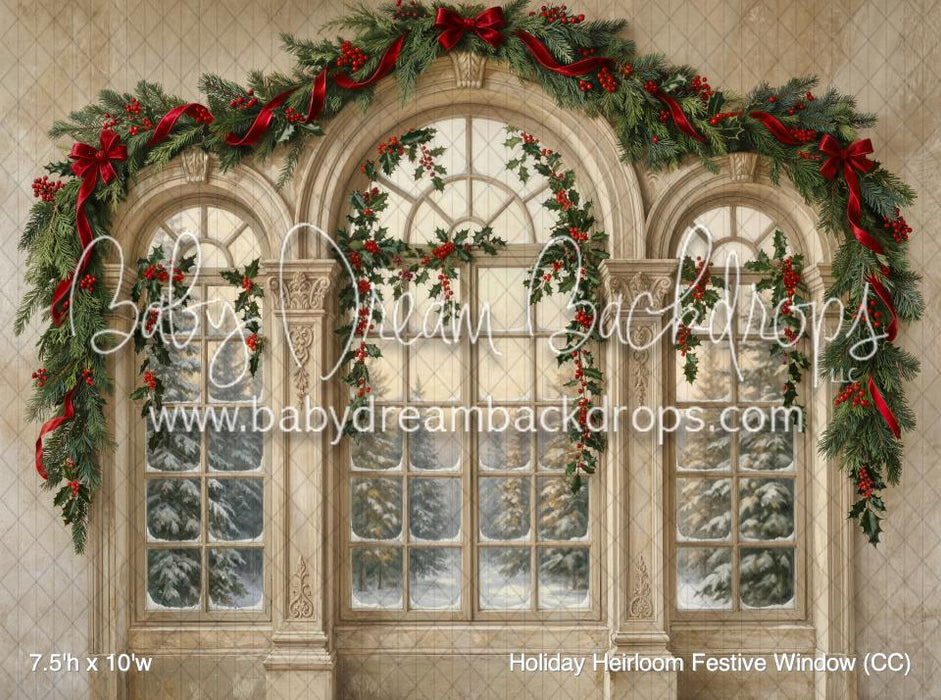 Holiday Heirloom Festive Window (CC)